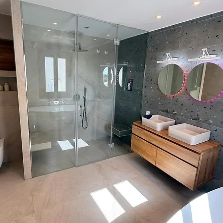 Townhouse With Garden Apartamento