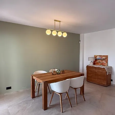 Townhouse With Garden Apartment Estepona
