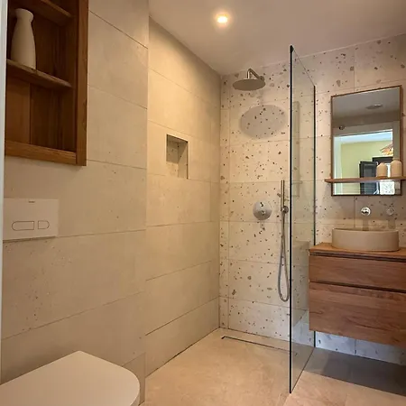 Townhouse With Garden Апартаменты Эстепона